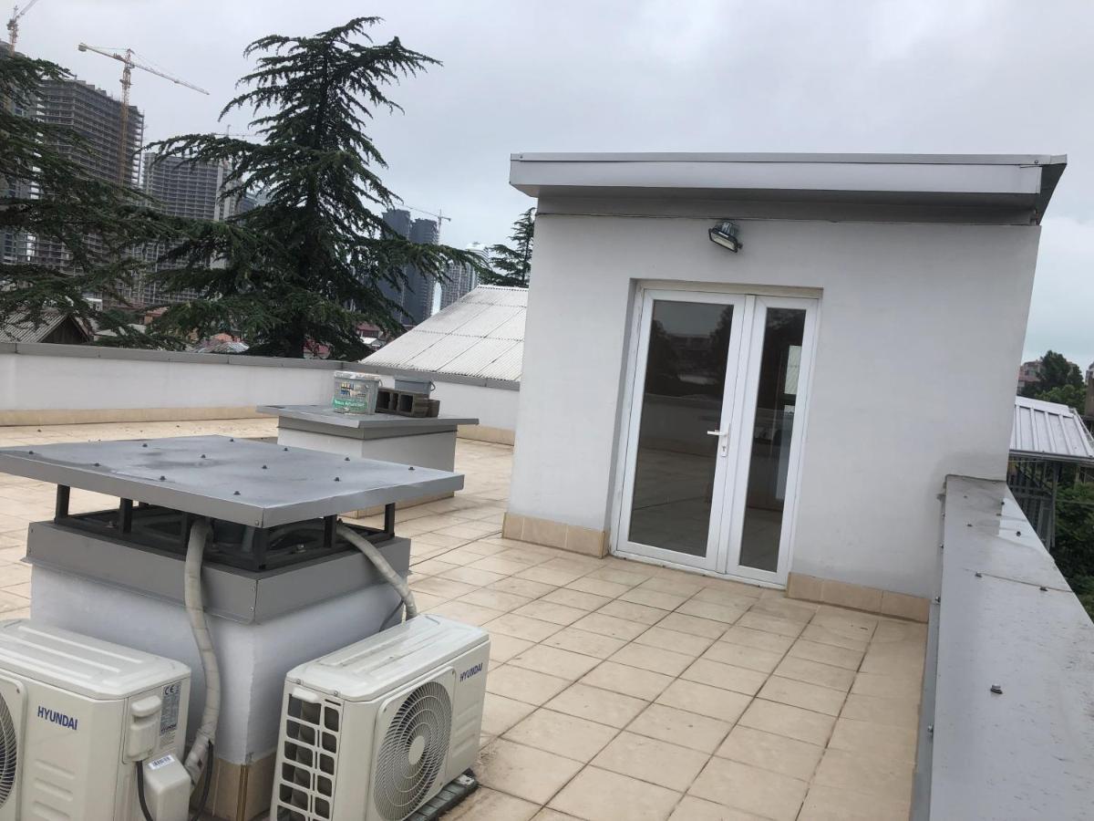 Apartment Merabi Batumi Exterior foto