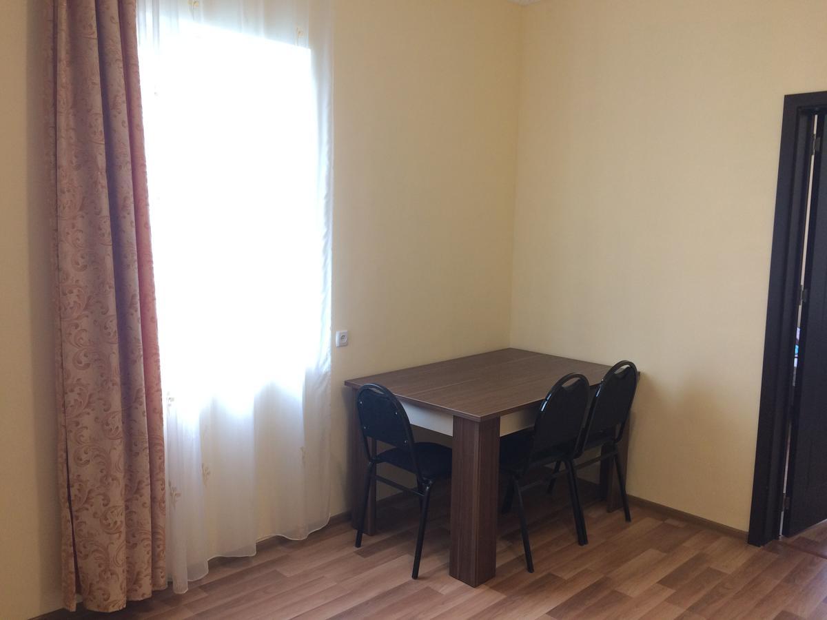 Apartment Merabi Batumi Exterior foto
